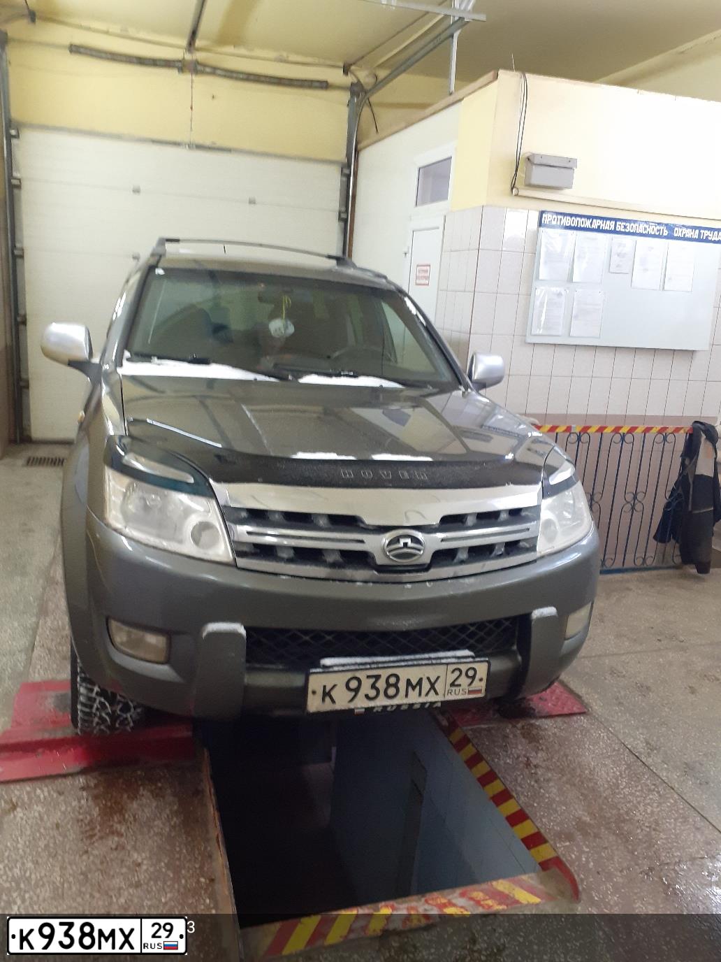 Фото автомобиля GREAT WALL HOVER, 2007 — госномер Е835ХВ12. Цвет: СЕРЫЙ