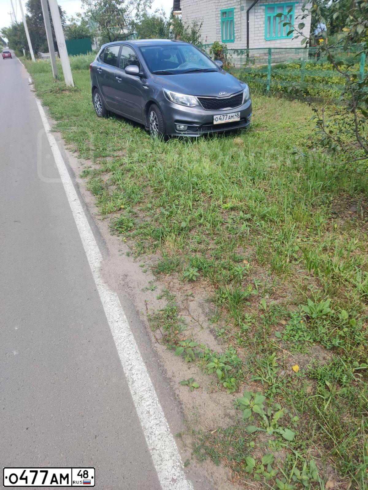 Фото автомобиля KIA RIO, 2017 — госномер О477АМ48. Цвет: ТЕМНО СЕРЫЙ