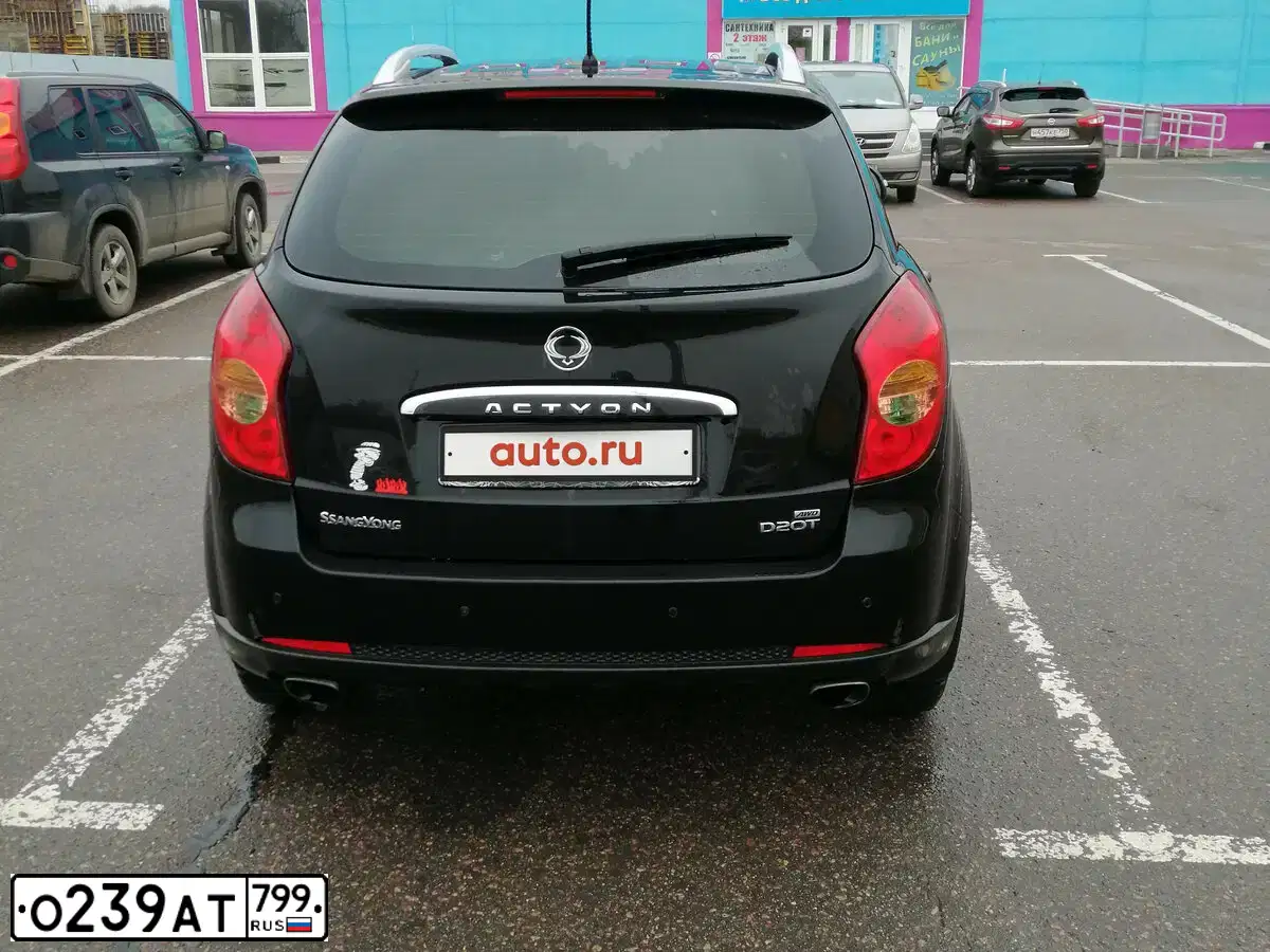 Фото автомобиля SSANGYONG ACTYON, 2011 — госномер О239АТ799. Цвет: ЧЕРНЫЙ