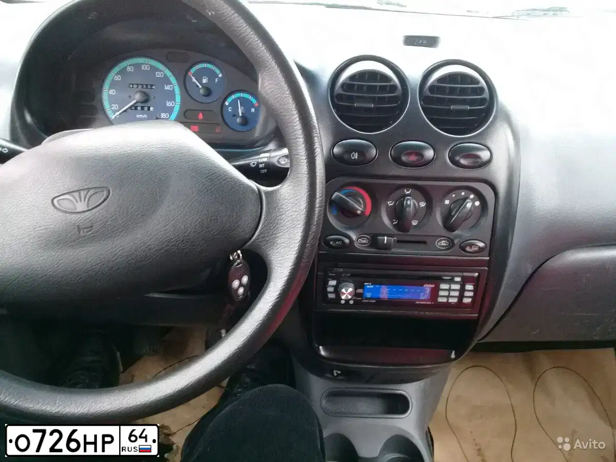 Фото автомобиля DAEWOO MATIZ, 2007 — госномер О726НР64. Цвет: СЕРЕБРИСТЫЙ