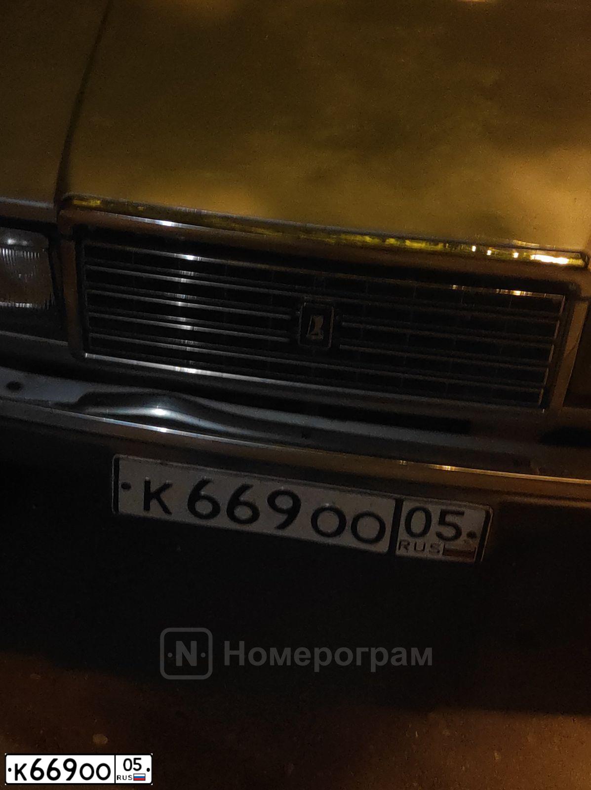 Фото автомобиля LADA 2170 PRIORA, 2009 — госномер К669ОО05. Цвет: СВЕТЛО-СЕРЕБРИСТЫЙ МЕТАЛ