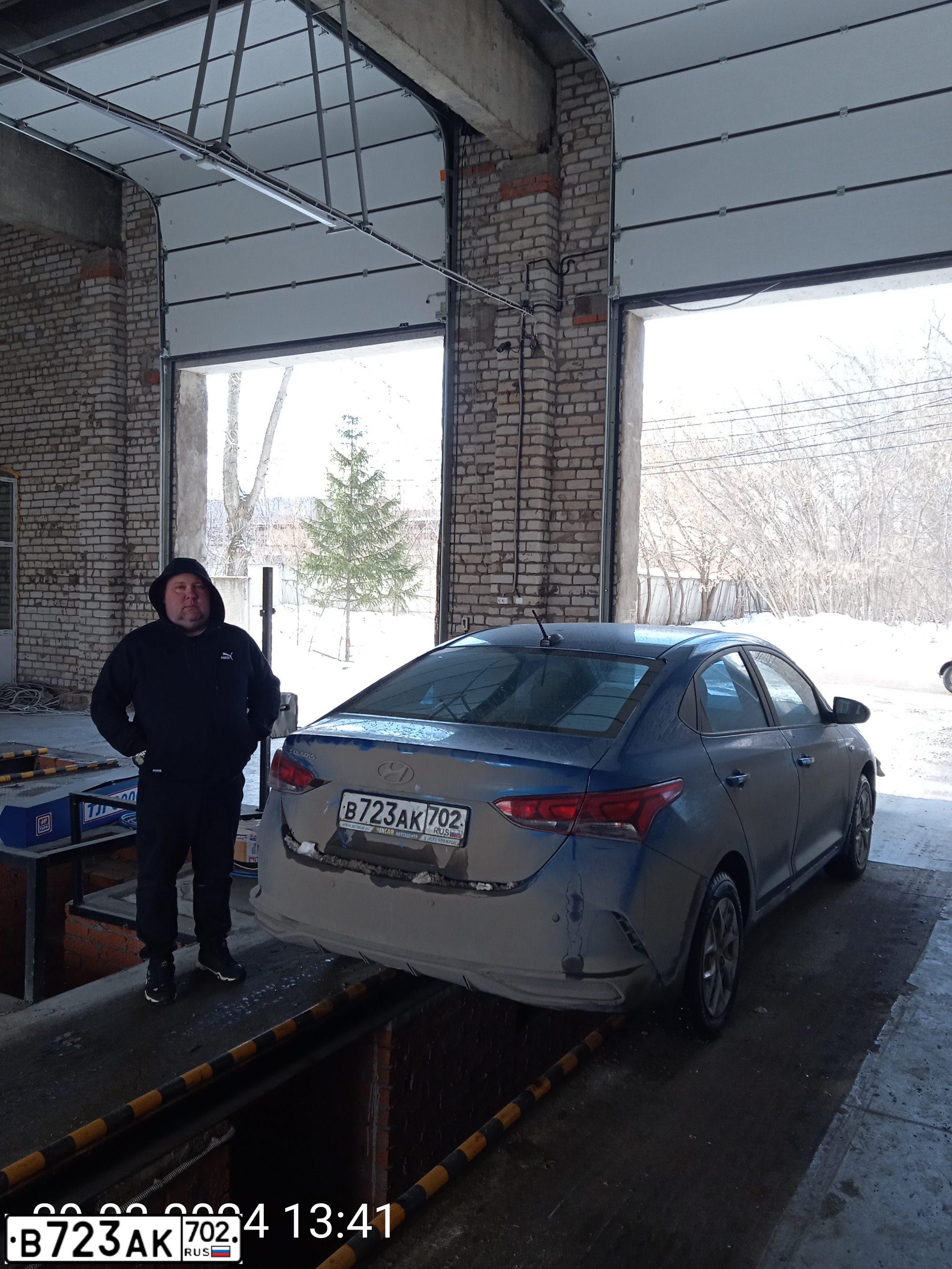 Фото автомобиля HYUNDAI SOLARIS, 2020 — госномер Н186АЕ702. Цвет: синий