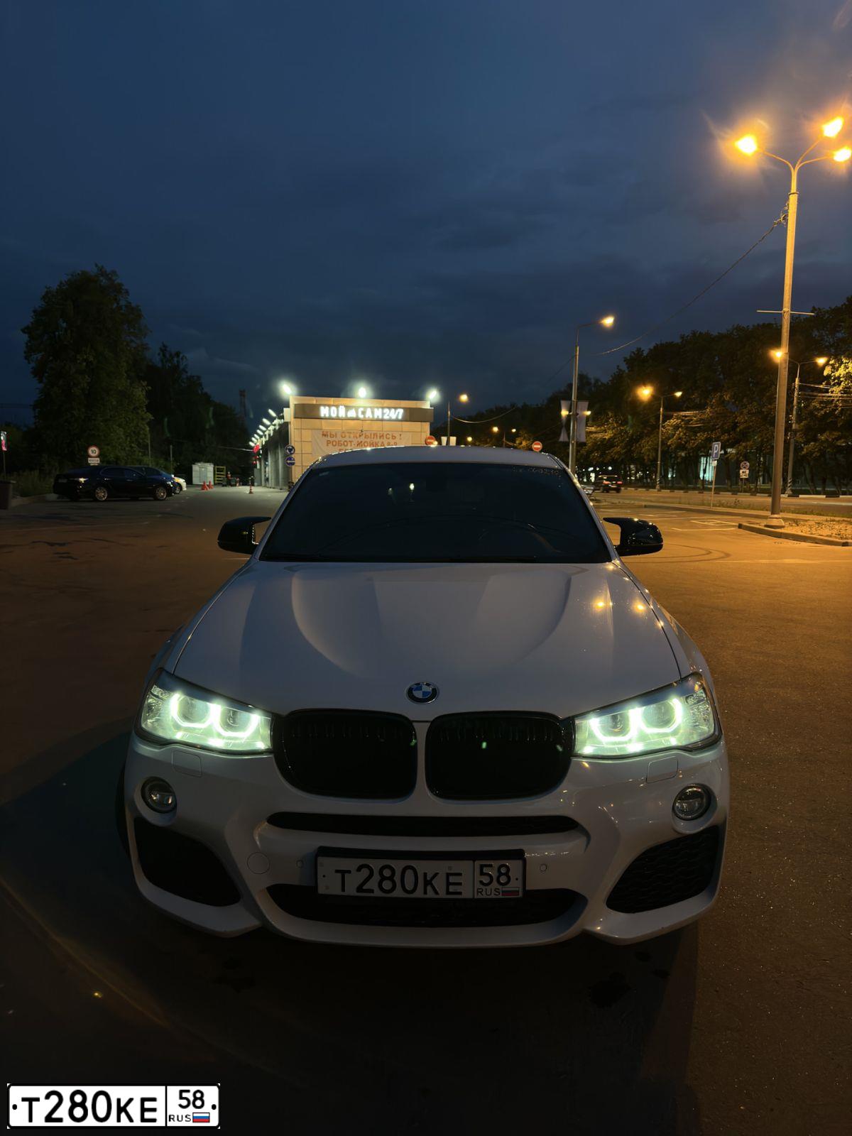 Фото автомобиля BMW X4, 2018 — госномер Т280КЕ58. Цвет: Белый