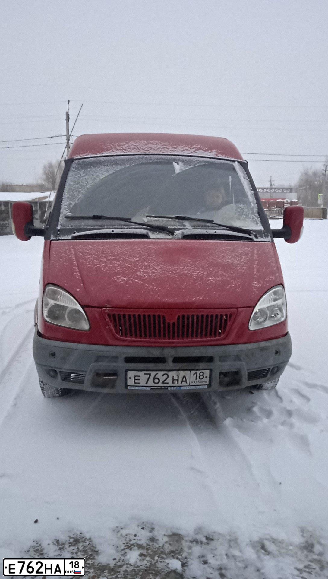 Фото автомобиля GAZ 2705 EL, 2006 — госномер Е762НА18. Цвет: МАЛЬВА