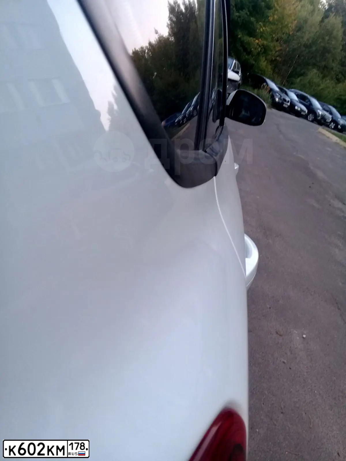 Фото автомобиля FORD FOCUS, 2011 — госномер К602КМ178. Цвет: Белый