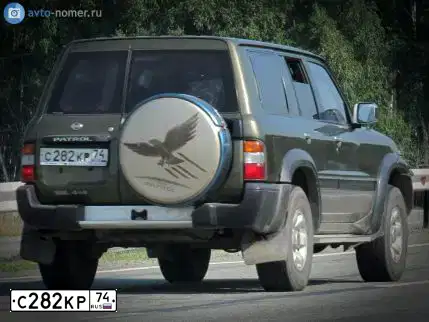 Фото автомобиля NISSAN PATROL, 1998 — госномер С282КР74. Цвет: ЗЕЛЕНЫЙ