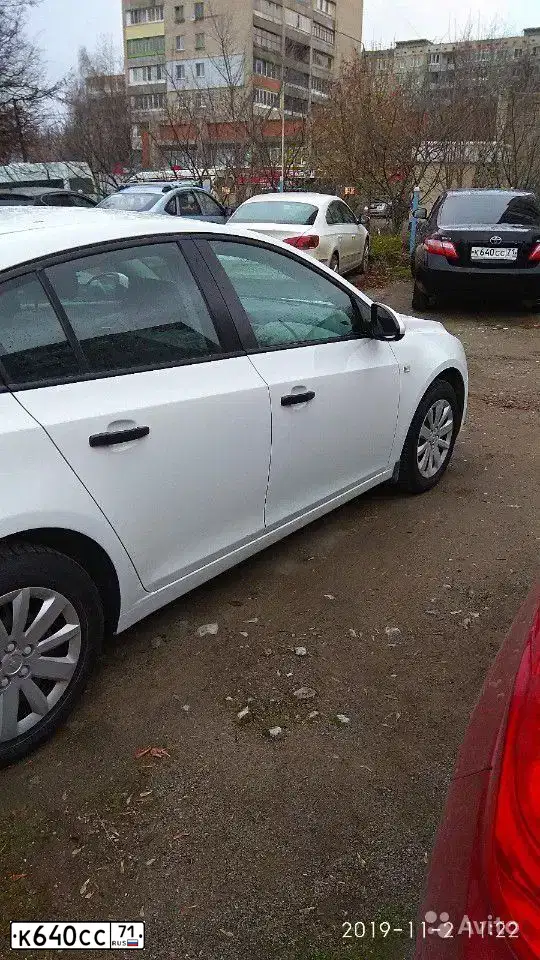 Фото автомобиля KIA SPECTRA, 2006 — госномер Н111МР90. Цвет: МЕРЦАЮЩИЙ СИНИЙ