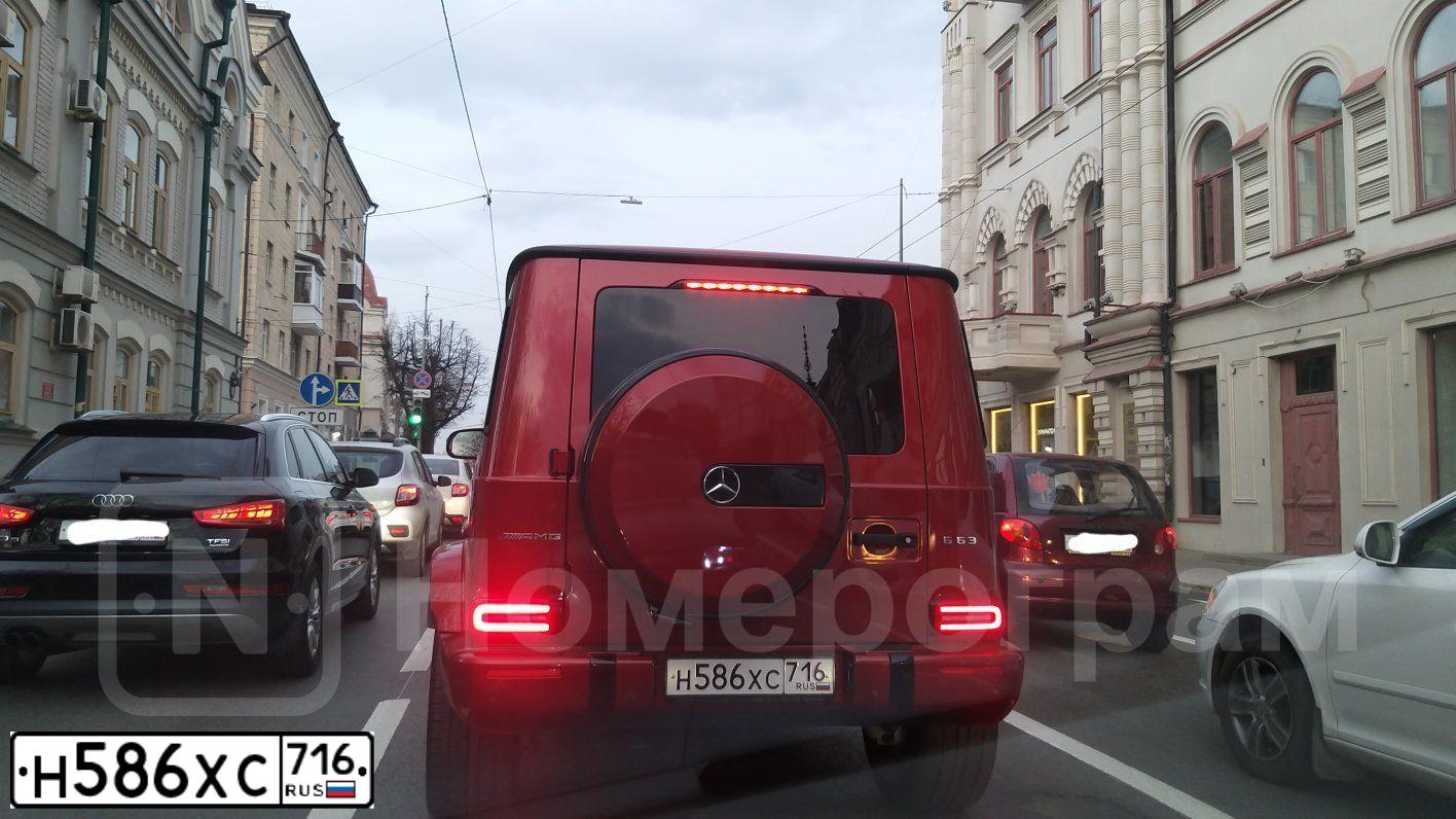 Фото автомобиля MERCEDES-BENZ G-CLASS АМG G 63, 2021 — госномер Н586ХС716. Цвет: Красный