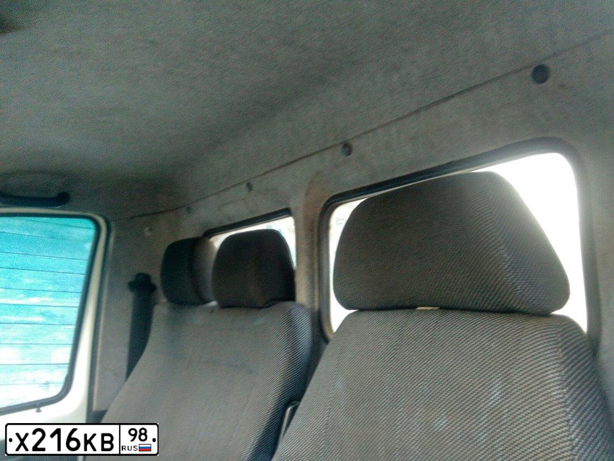 Фото автомобиля GAZ 3302 EL, 2002 — госномер А021ОВ98. Цвет: БЕЛЫЙ