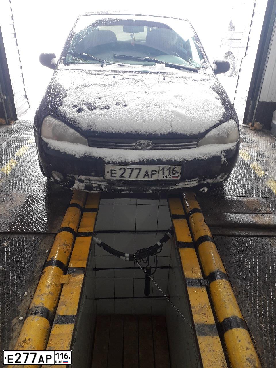Фото автомобиля LADA 1119 KALINA, 2007 — госномер Е227АР116. Цвет: ТЕМНЫЙ СИНЕ-ФИОЛЕТОВЫЙ
