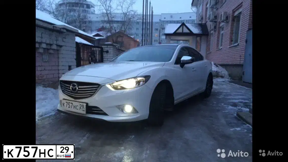 Фото автомобиля NISSAN X-TRAIL, 2008 — госномер К757НС29. Цвет: СВЕТЛО-СЕРЫЙ