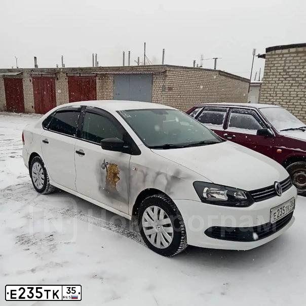 Фото автомобиля TOYOTA COROLLA, 2007 — госномер Е235ТК35. Цвет: СВЕТЛО-ГОЛУБОЙ