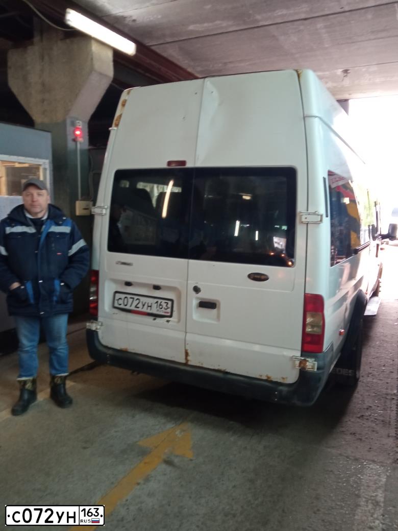 Фото автомобиля FORD TRANSIT, 2008 — госномер С072УН163. Цвет: БЕЛЫЙ