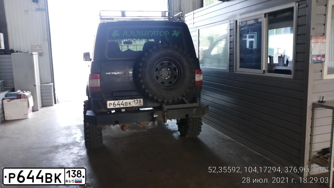 Фото автомобиля UAZ 3163 PATRIOT, 2010 — госномер Р644ВК138. Цвет: ЧЕРНЫЙ