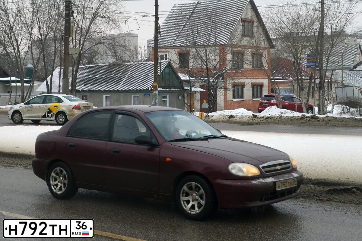 Фото автомобиля CHEVROLET LANOS, 2006 — госномер В195МК761