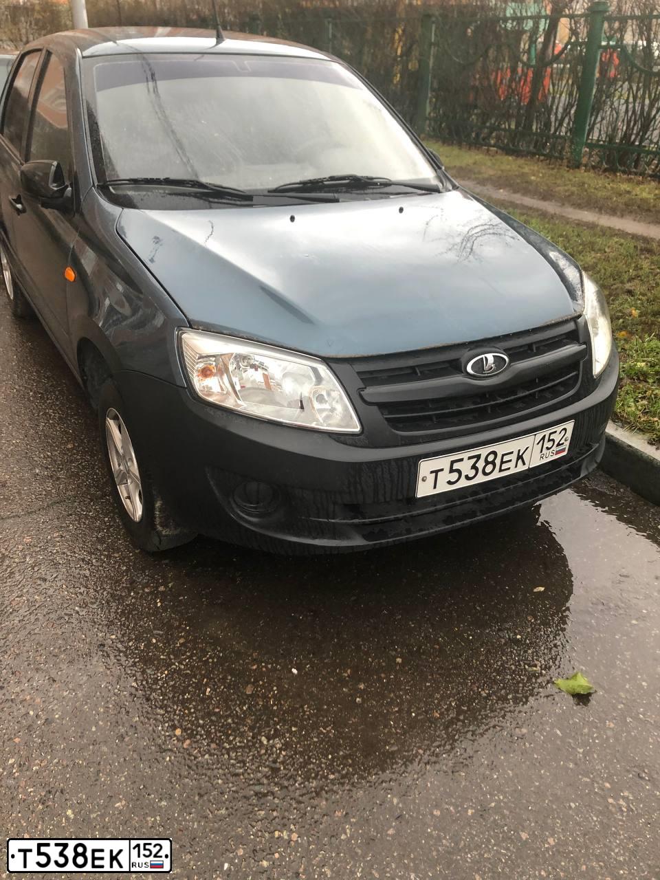 Фото автомобиля LADA 2190 GRANTA, 2013 — госномер В384НВ123. Цвет: Серо-Синий