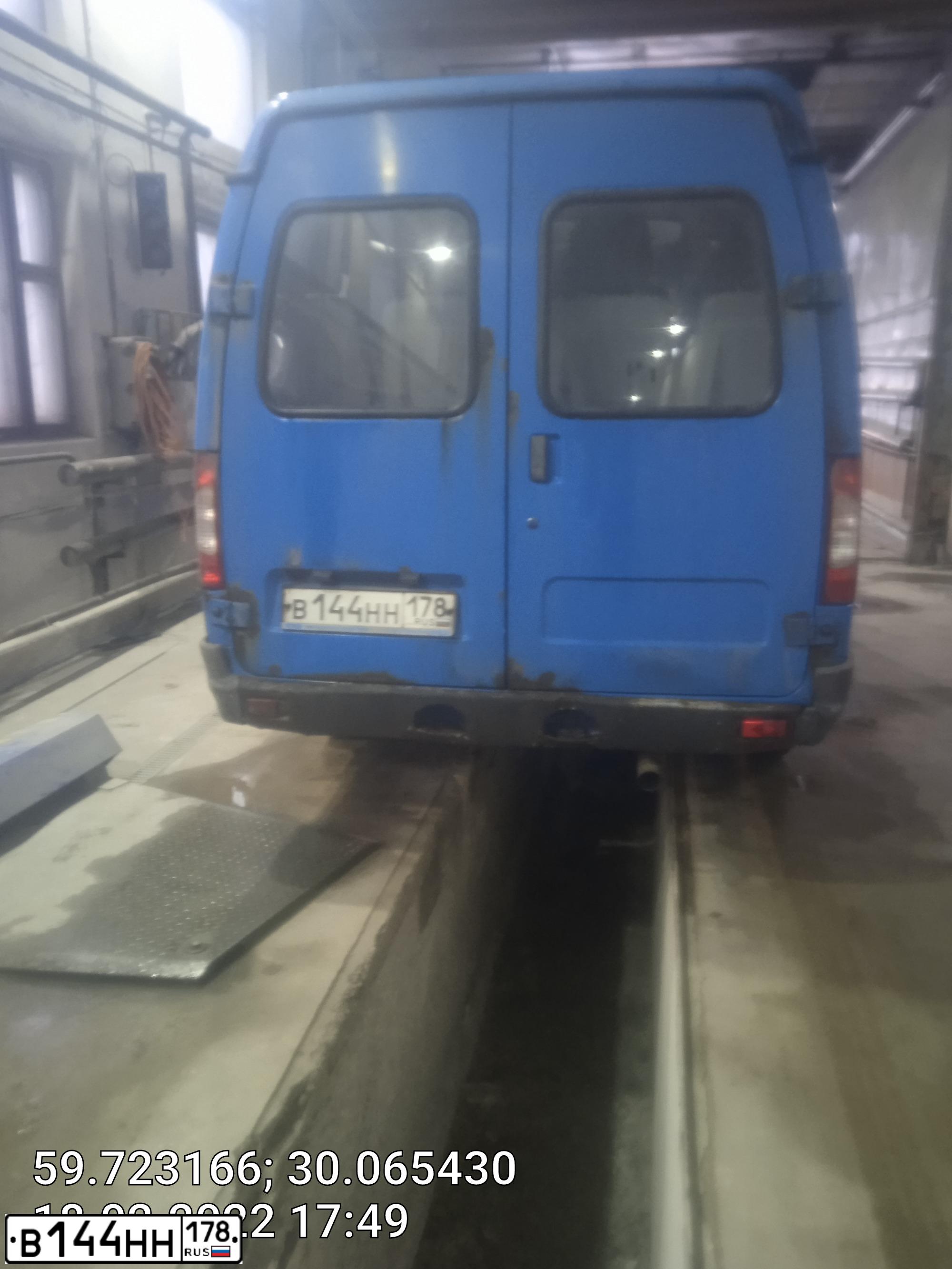 Фото автомобиля GAZ 3221, 2012 — госномер У161МВ198