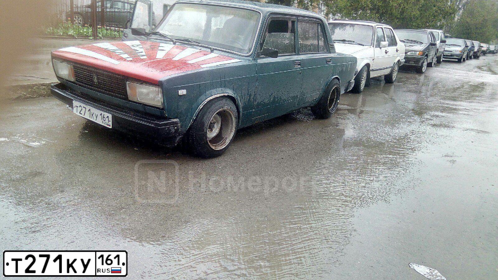Фото автомобиля LADA 2107, 1997 — госномер Т271КУ61. Цвет: ЗЕЛЕНЫЙ