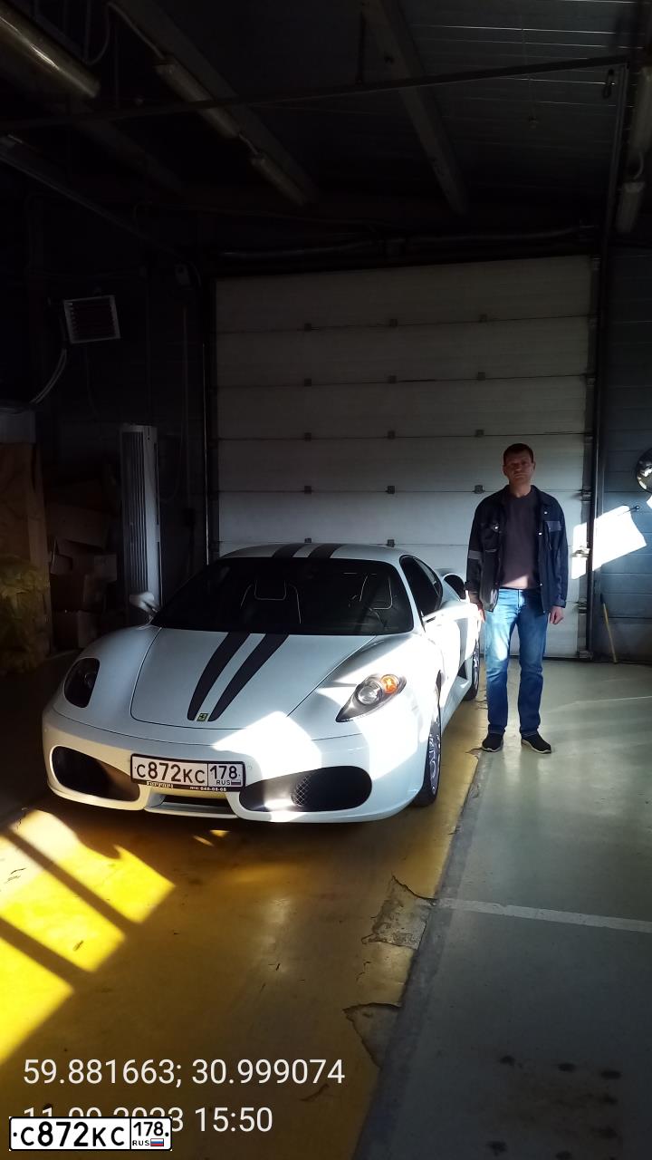 Фото автомобиля FERRARI F 430, 2008 — госномер С872КС178. Цвет: Белый