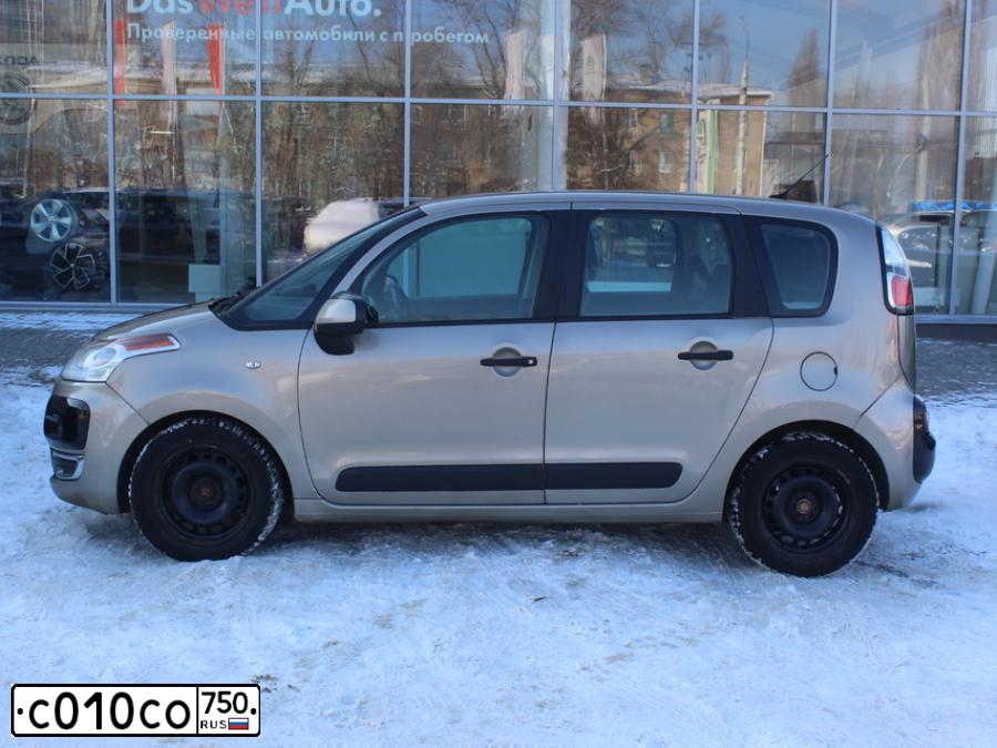 Фото автомобиля CITROEN C3 PICASSO, 2011 — госномер У742НТ190. Цвет: ЗОЛОТИСТЫЙ