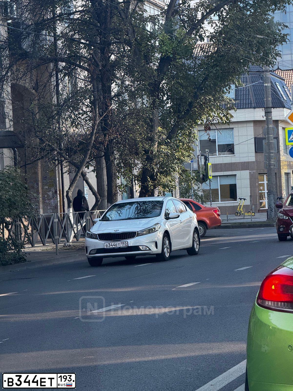 Фото автомобиля KIA CERATO, 2018 — госномер В344ЕТ193. Цвет: Белый