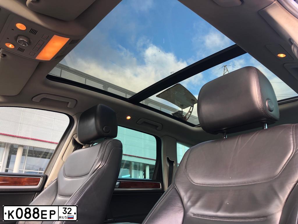 Фото автомобиля VOLKSWAGEN TOUAREG, 2010 — госномер К186ТМ716. Цвет: СЕРЫЙ