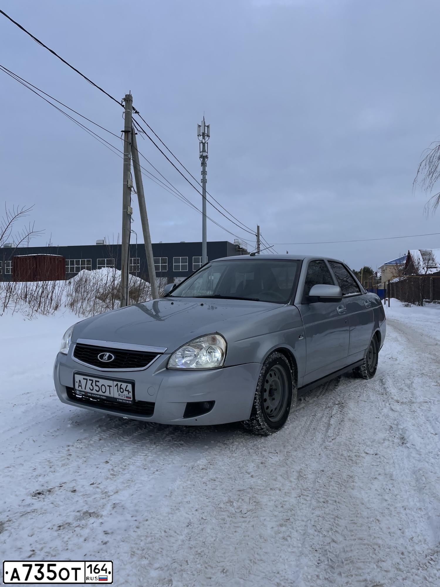 Фото автомобиля LADA 2170 PRIORA, 2007 — госномер М184ВЕ164. Цвет: СЕРЕБРИСТО ГОЛУБОЙ