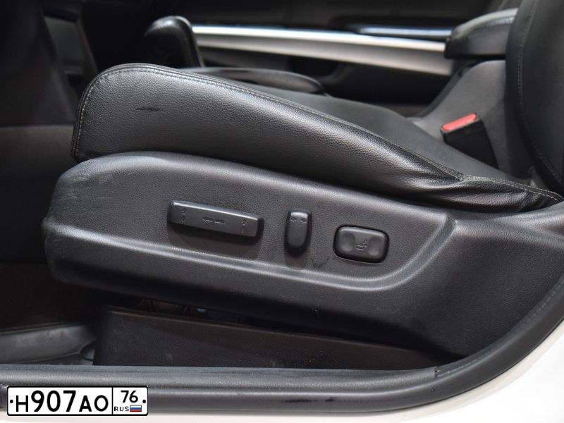 Фото автомобиля HONDA CROSSROAD, 2014 — госномер М489ХТ799. Цвет: Белый