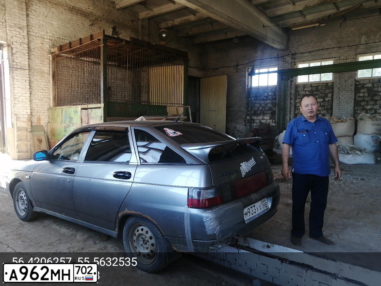 Фото автомобиля LADA 2110 LADA, 1999 — госномер А962МН702. Цвет: СЕРЕБРИСТО-ЖЕЛТО-ЗЕЛЕНЫЙ