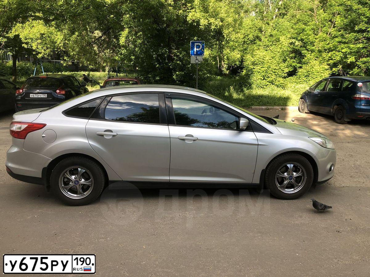 Фото автомобиля NISSAN JUKE, 2011 — госномер У675РУ190