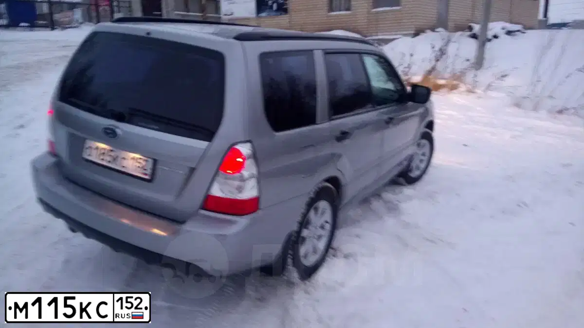 Фото автомобиля KIA RIO, 2013 — госномер С567ВН152. Цвет: СЕРЕБРИСТЫЙ