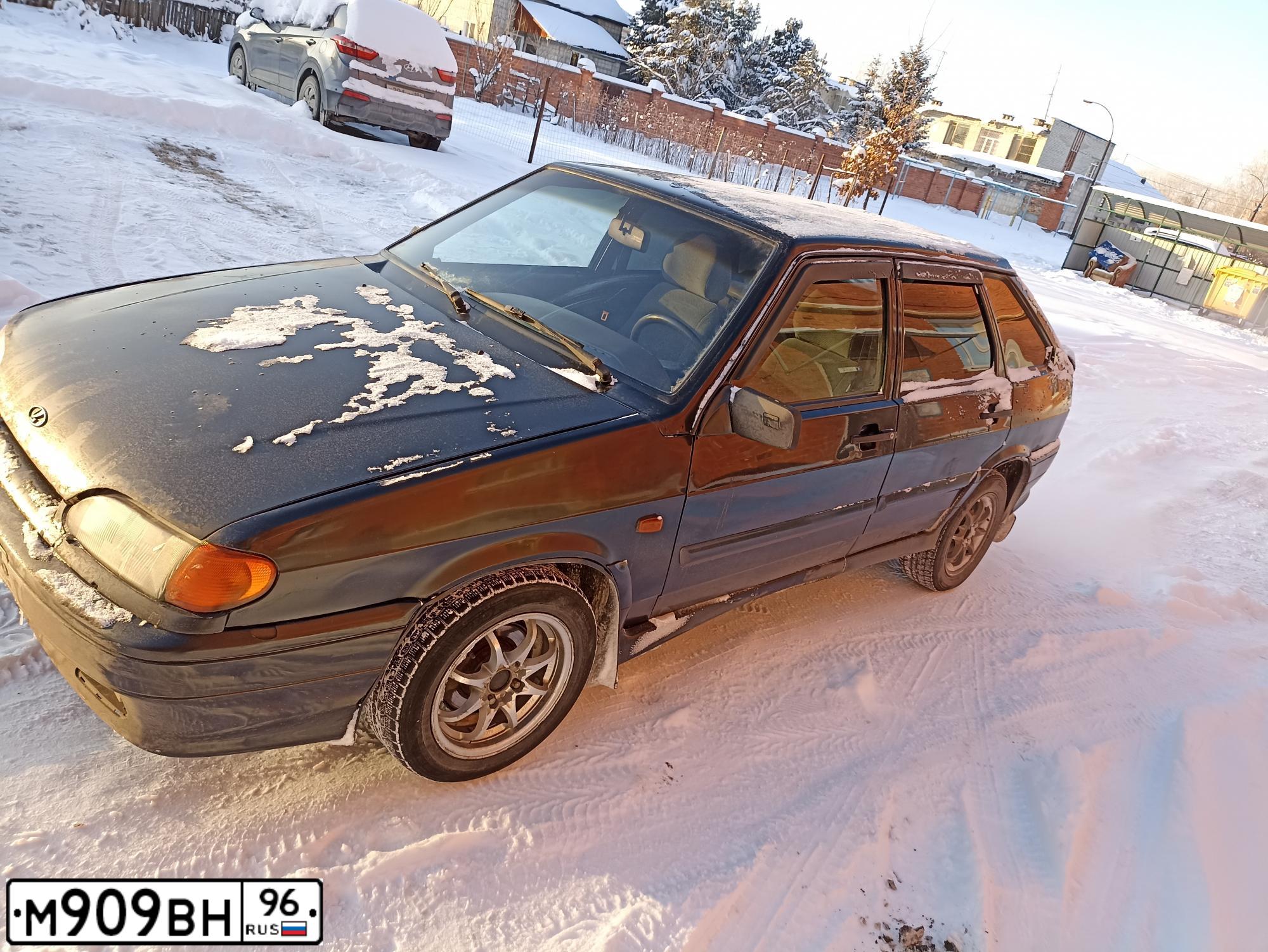 Фото автомобиля LADA 2114 SAMARA, 2008 — госномер Н114СО15. Цвет: Темно-зеленый