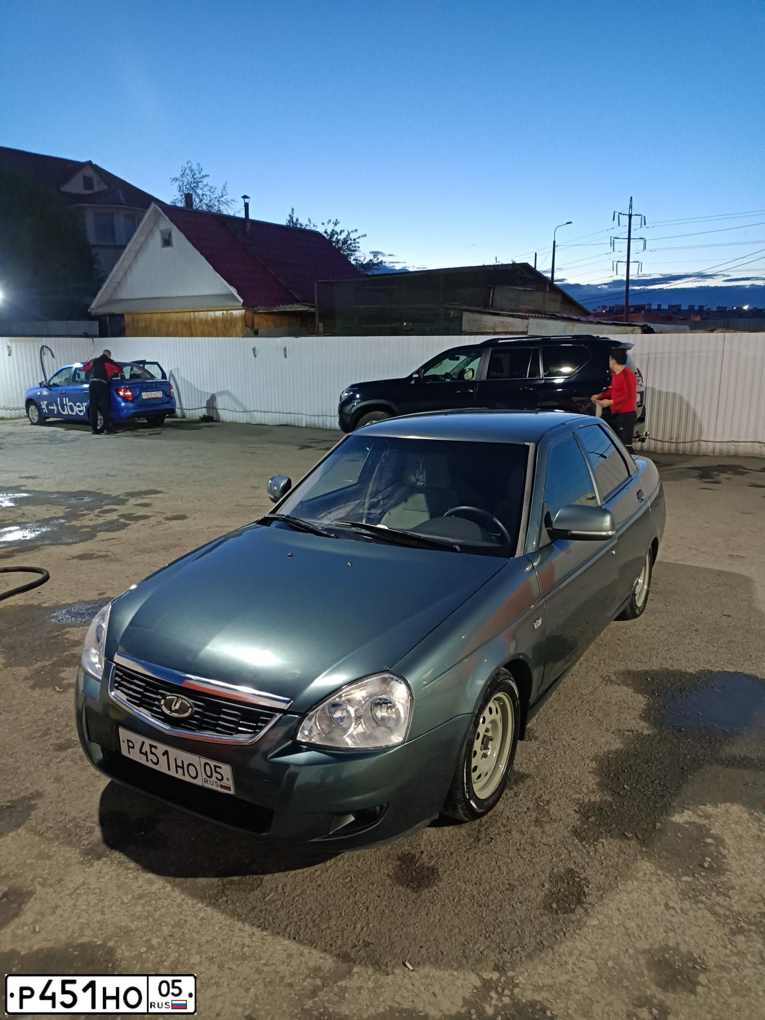 Фото автомобиля LADA 2170 PRIORA, 2008 — госномер А610ВК774. Цвет: СЕРО-СИНЕ-ЗЕЛЕНЫЙ