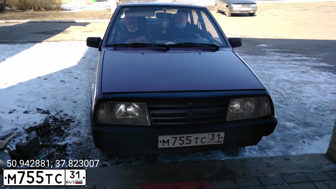 Фото автомобиля LADA 2109 SAMARA, 2000 — госномер М755ТС31. Цвет: СЕРЕБРИСТО-ТЕМНО-КРАСНЫЙ