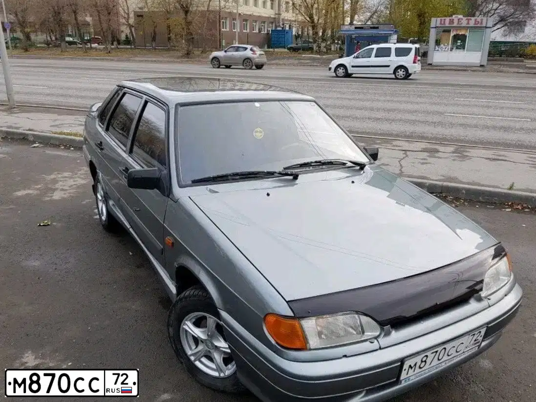 Фото автомобиля LADA 2115 SAMARA, 2010 — госномер М870СС72. Цвет: СЕРО-ЗЕЛЕНЫЙ