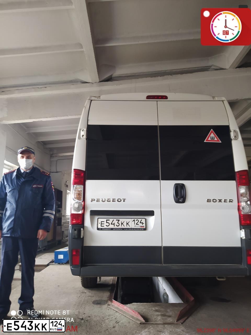 Фото автомобиля PEUGEOT BOXER, 2012 — госномер Е543КК124