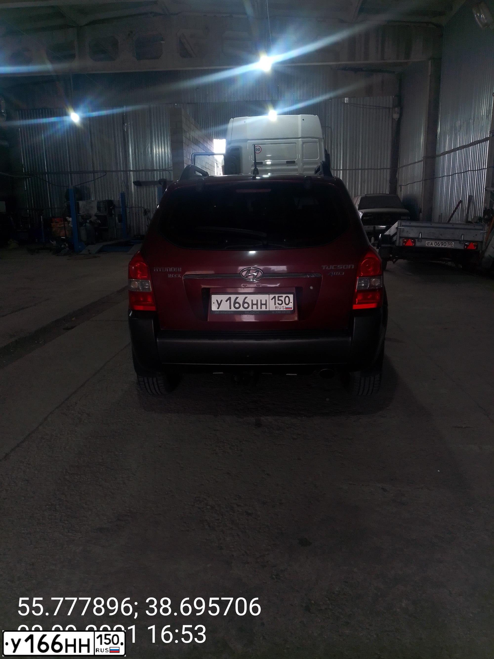 Фото автомобиля VOLKSWAGEN PASSAT, 2001 — госномер В839РС69. Цвет: синий