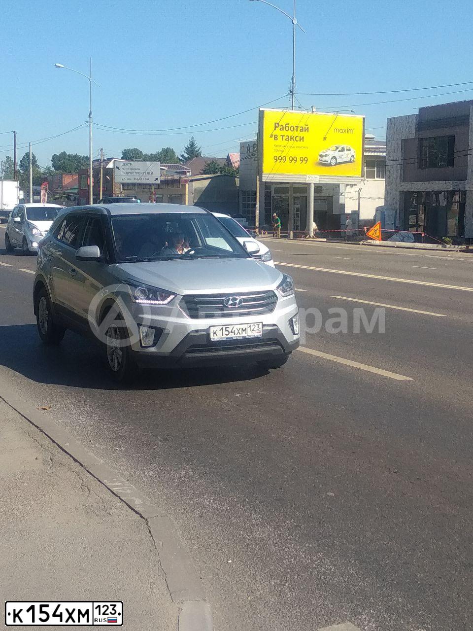 Фото автомобиля HYUNDAI CRETA, 2019 — госномер Т863РН193. Цвет: Серебристый