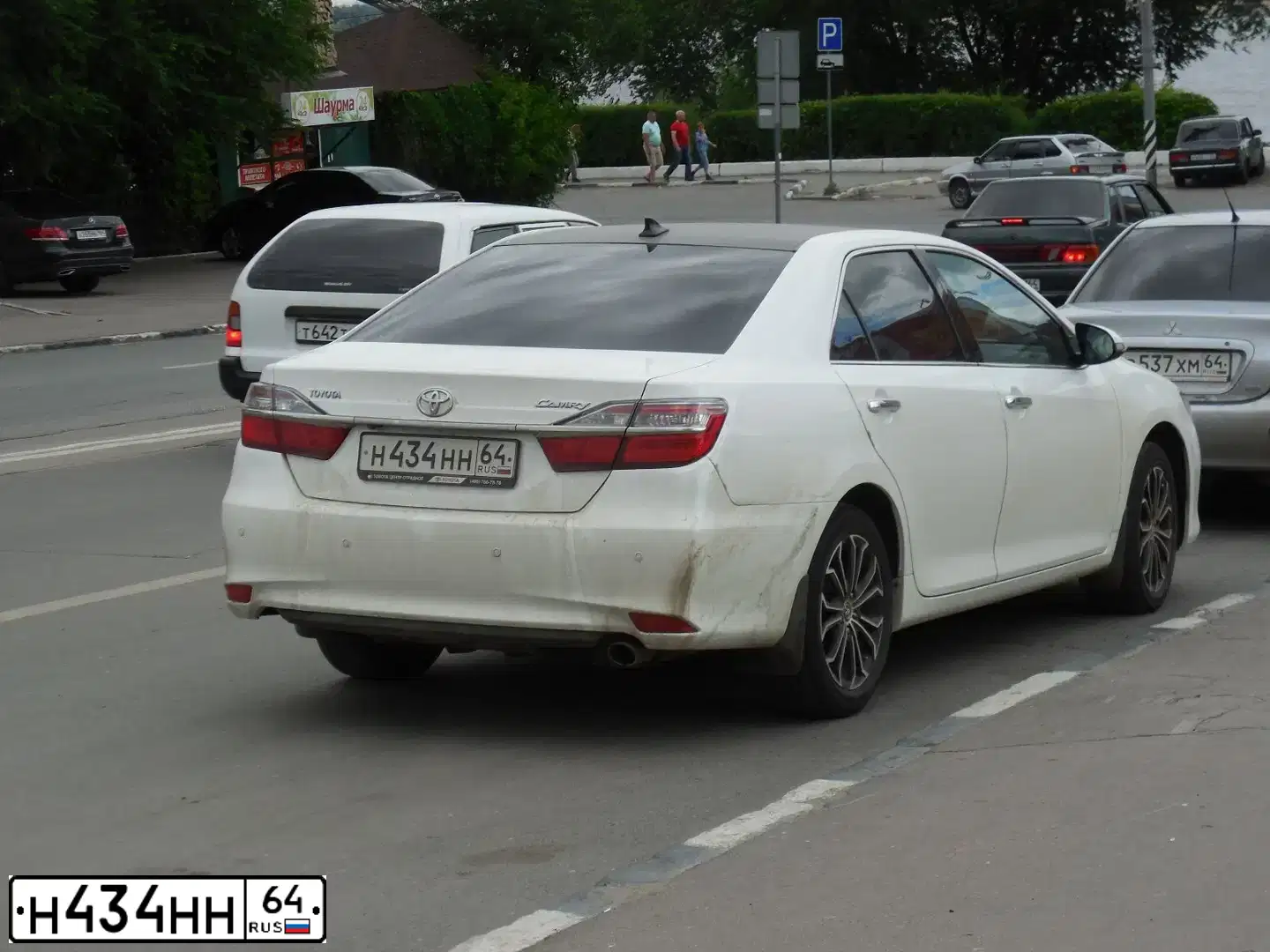 Фото автомобиля TOYOTA CAMRY, 2015 — госномер Х978АР102. Цвет: БЕЛЫЙ ПЕРЛАМУТР