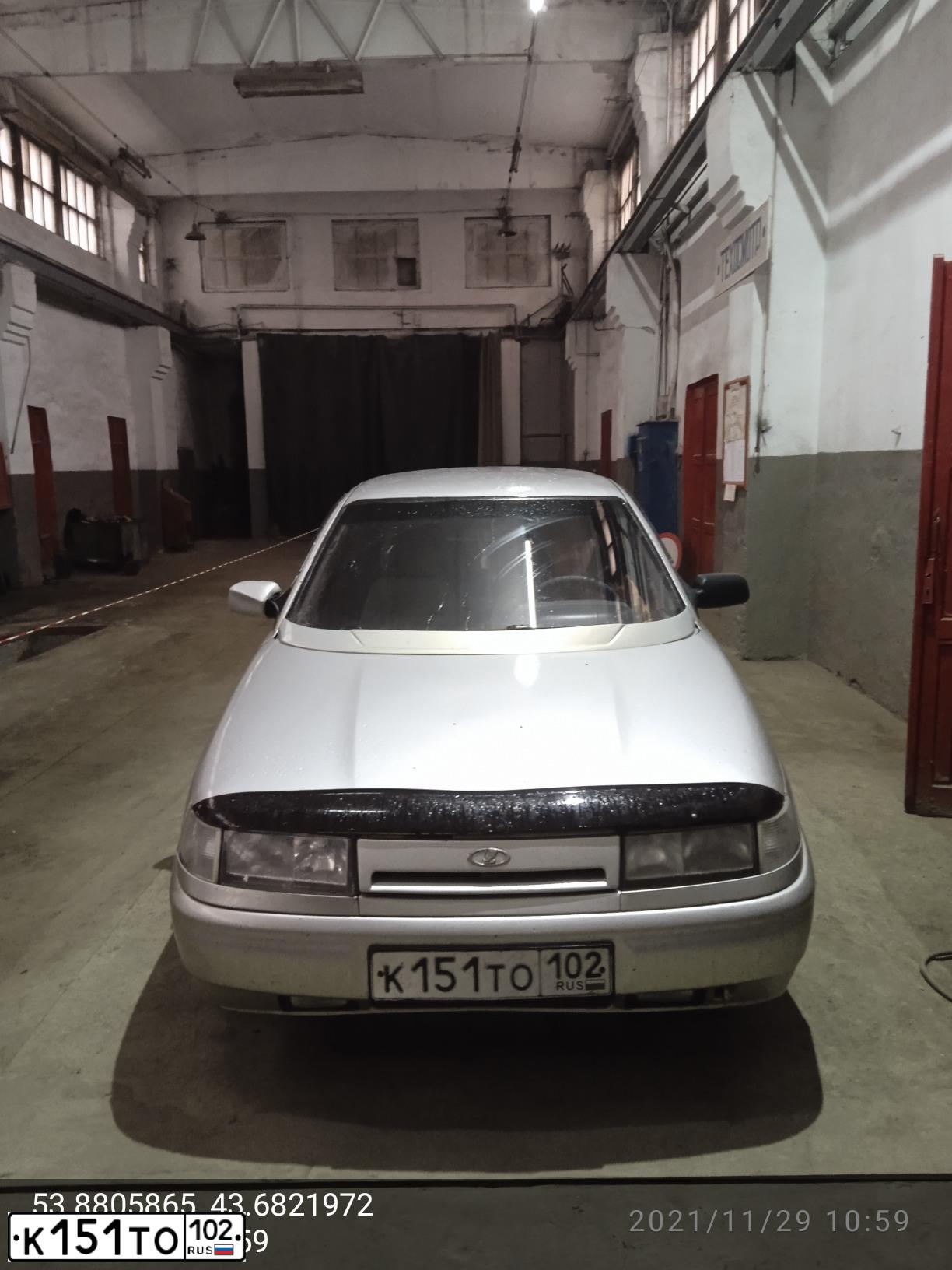 Фото автомобиля LADA 2110, 2006 — госномер Х133РР02. Цвет: СЕРЕБРИСТО-БЕЖЕВЫЙ