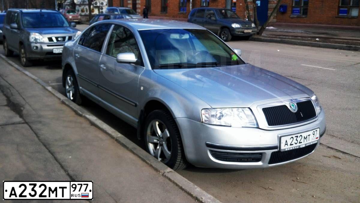 Фото автомобиля SKODA OCTAVIA, 2013 — госномер А232МТ977. Цвет: Коричневый