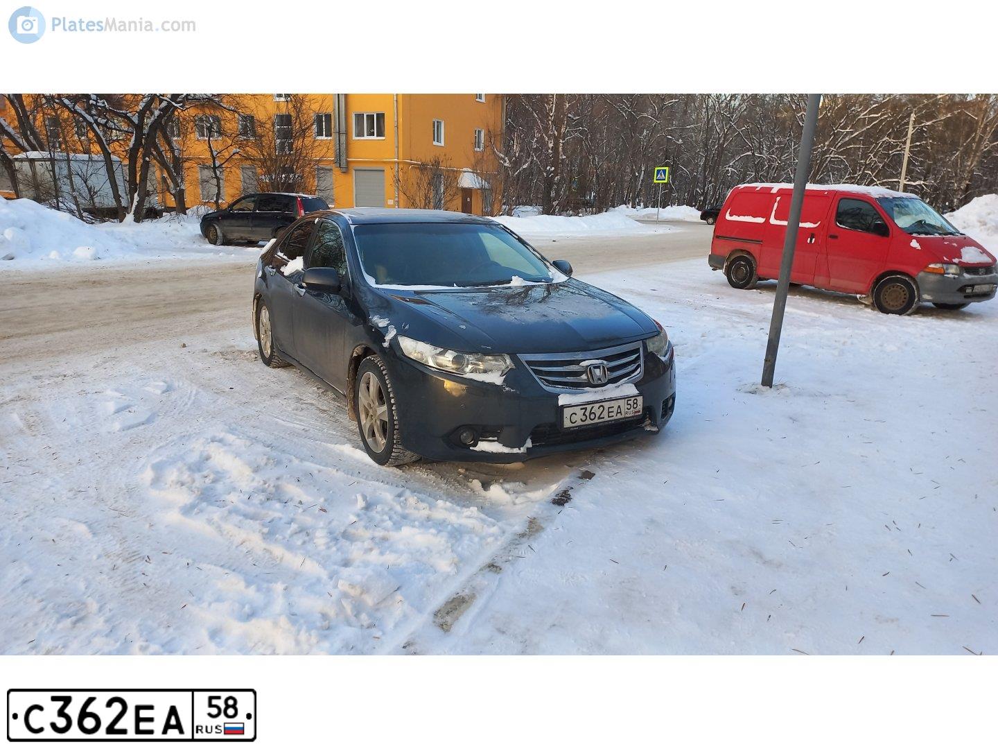 Фото автомобиля HONDA ACCORD, 2011 — госномер Н593ТА35. Цвет: ТЕМНО-СЕРЫЙ