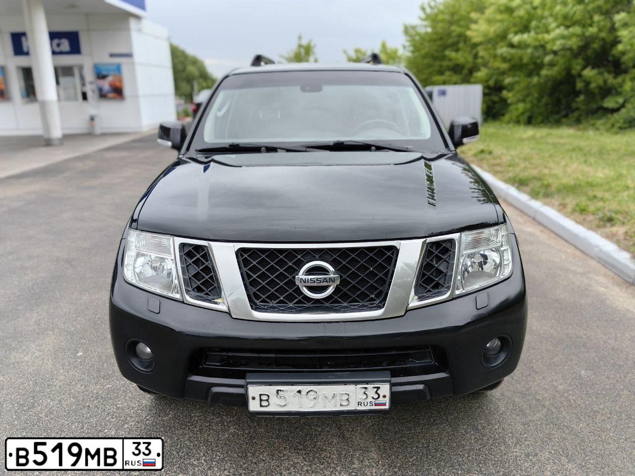 Фото автомобиля NISSAN PATHFINDER, 2012 — госномер Е591УО33
