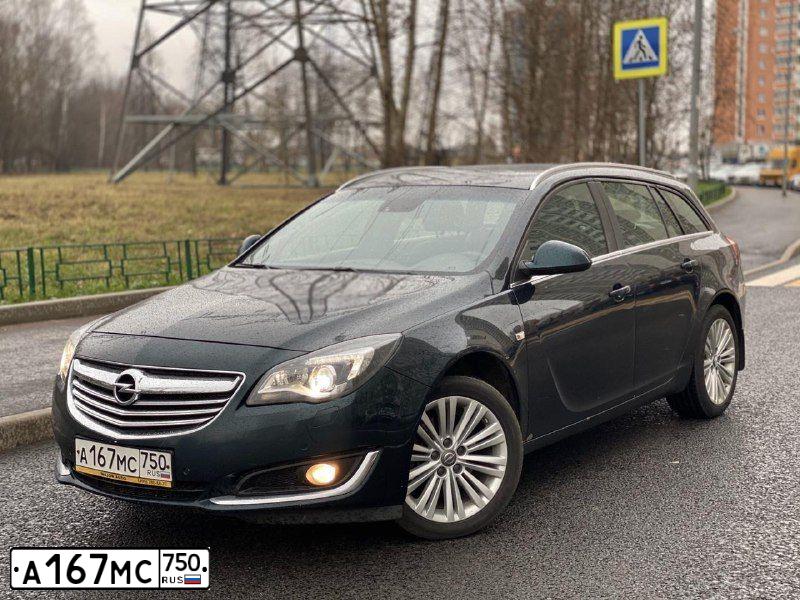 Фото автомобиля OPEL INSIGNIA A, 2015 — госномер О087КТ32