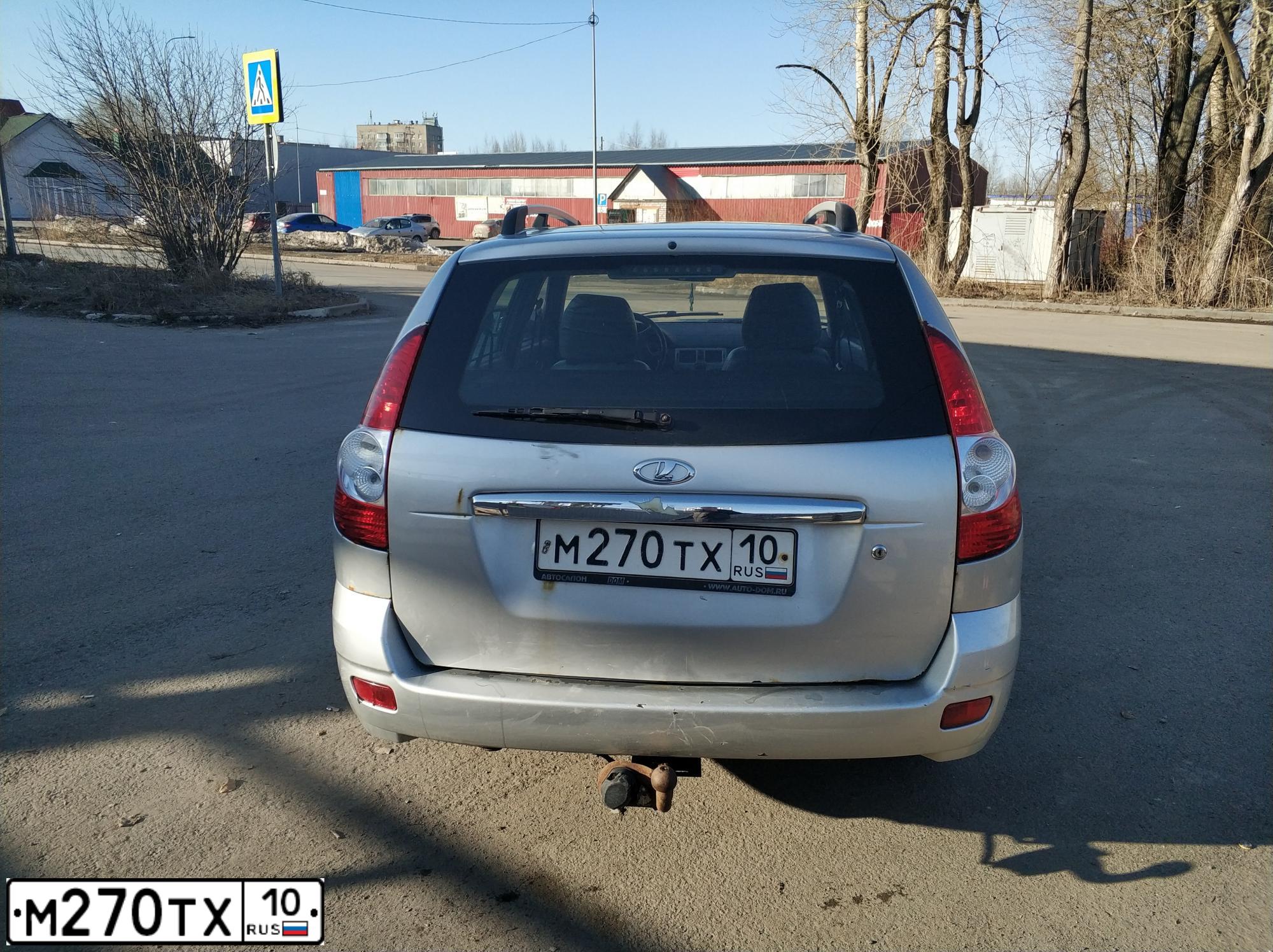 Фото автомобиля LADA 2171 PRIORA, 2009 — госномер К499ЕН10. Цвет: СВЕТЛО СЕРЕБРИСТЫЙ МЕТАЛЛ
