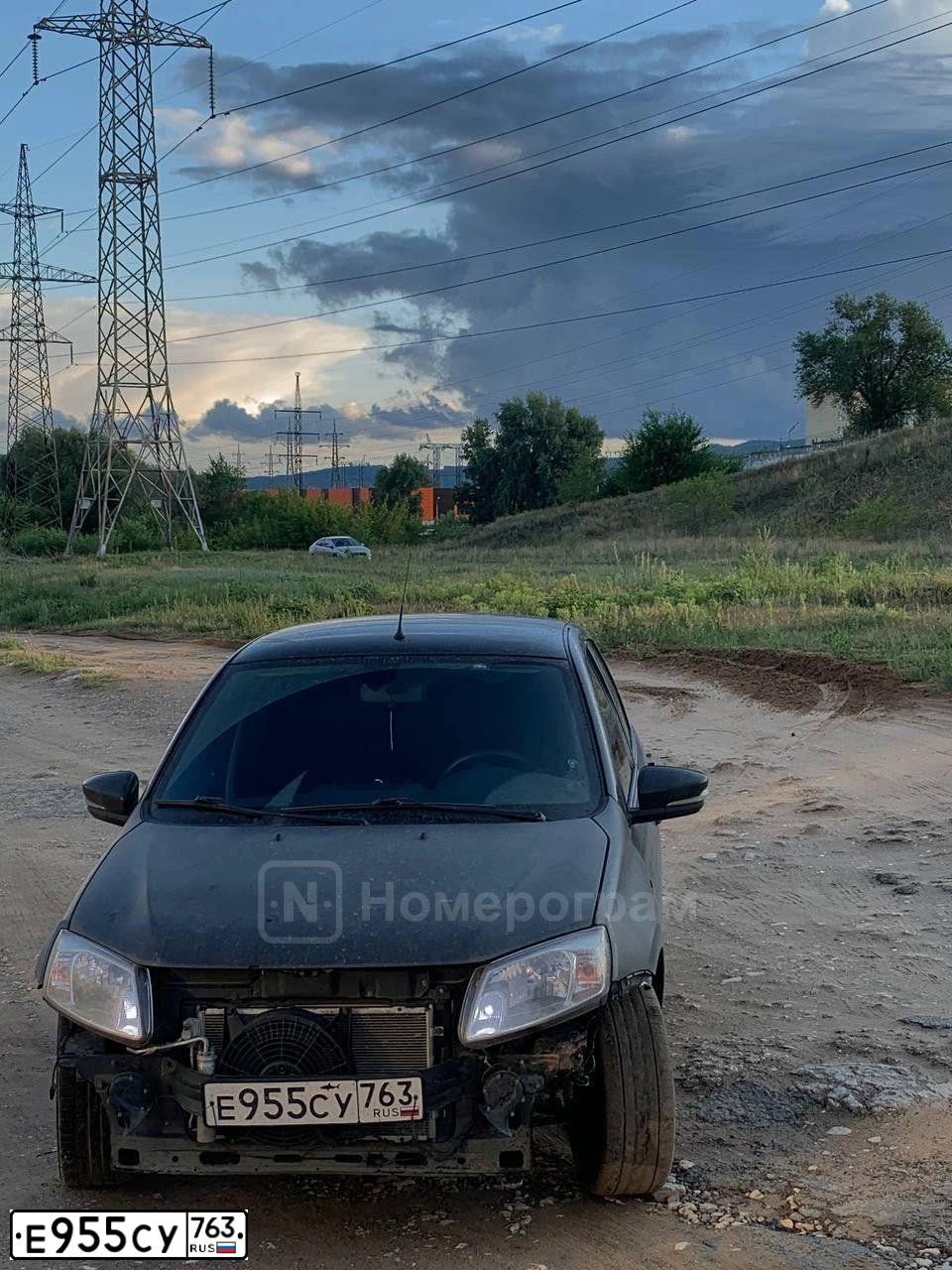 Фото автомобиля LADA 2190 GRANTA, 2015 — госномер Е955СУ763. Цвет: Белый