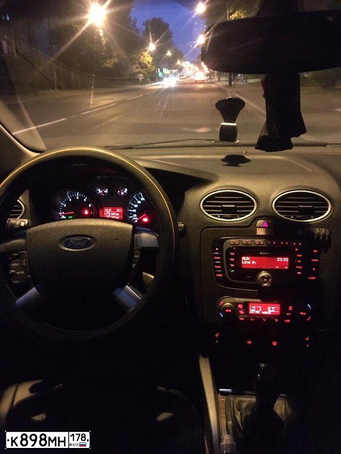 Фото автомобиля MERCEDES C-KLASSE, 2005 — госномер Т657ВО178. Цвет: ЧЕРНЫЙ