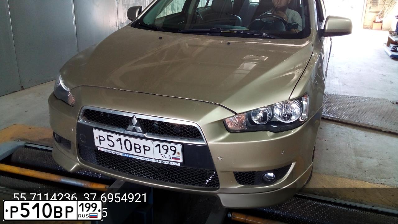 Фото автомобиля MITSUBISHI LANCER, 2008 — госномер С711АМ40. Цвет: БЕЖЕВЫЙ