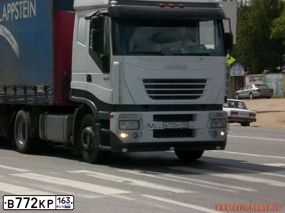 Фото автомобиля IVECO UNSPECIFIED, 2003 — госномер В772КР163. Цвет: Белый