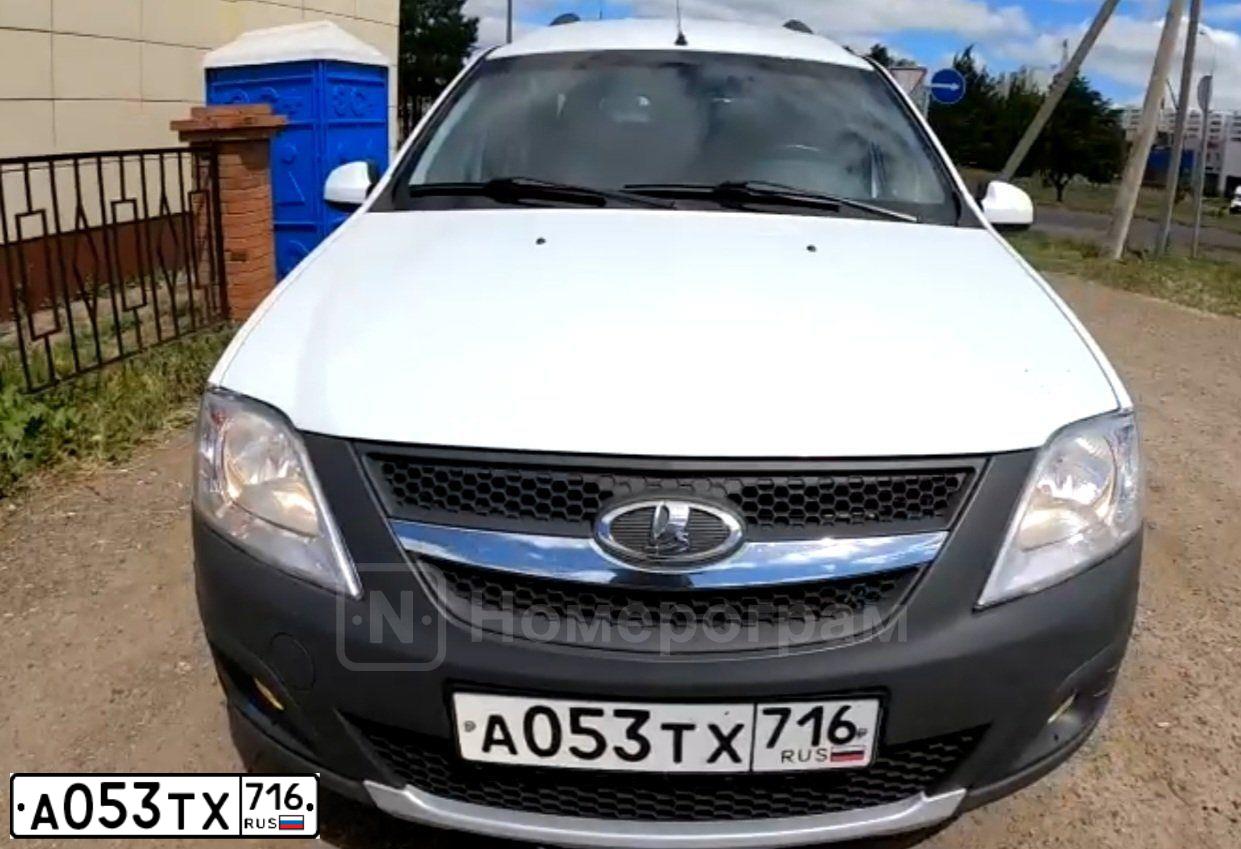 Фото автомобиля LADA LARGUS, 2018 — госномер А053ТХ716. Цвет: Белый